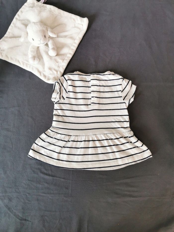 Robe 6 mois - photo numéro 3