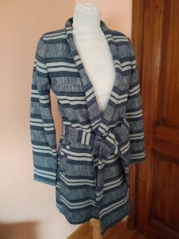 Veste etam