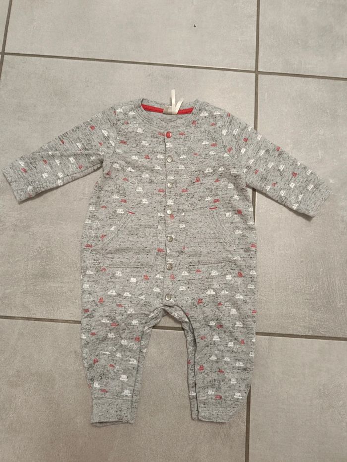 Lot de 5 pyjamas garçon taille 6 mois - photo numéro 6