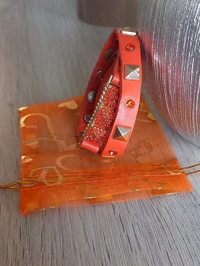 Bracelet neuf Ikita en cuir - photo numéro 3