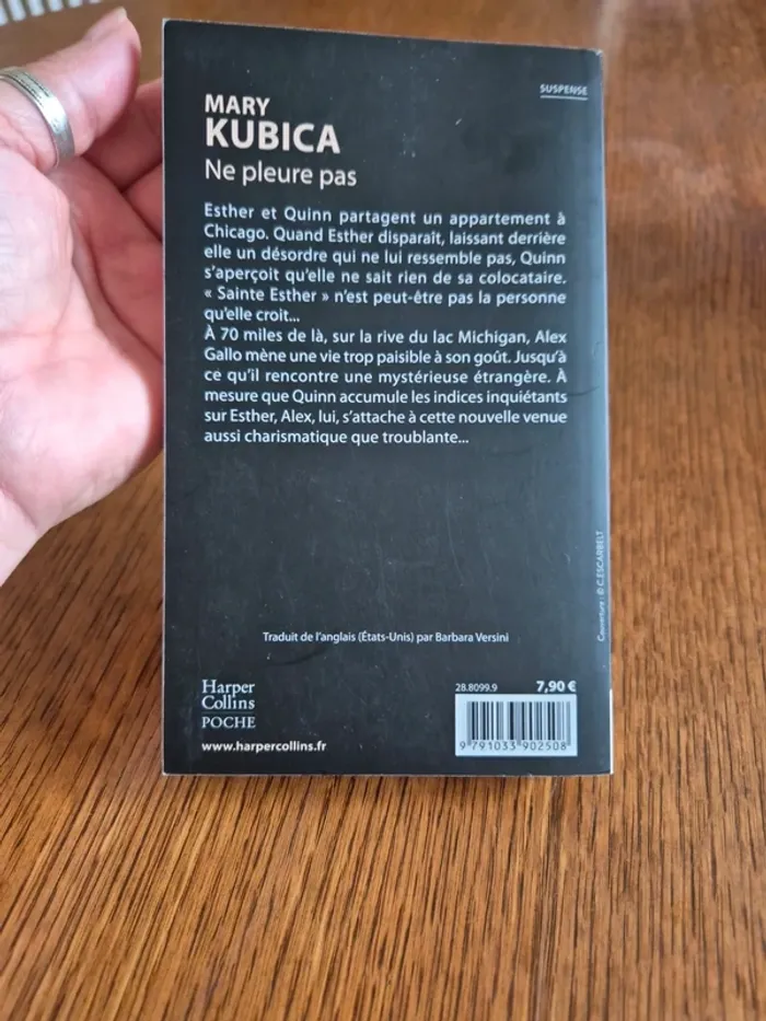 ne pleure pas de Mary Kubica - photo numéro 2