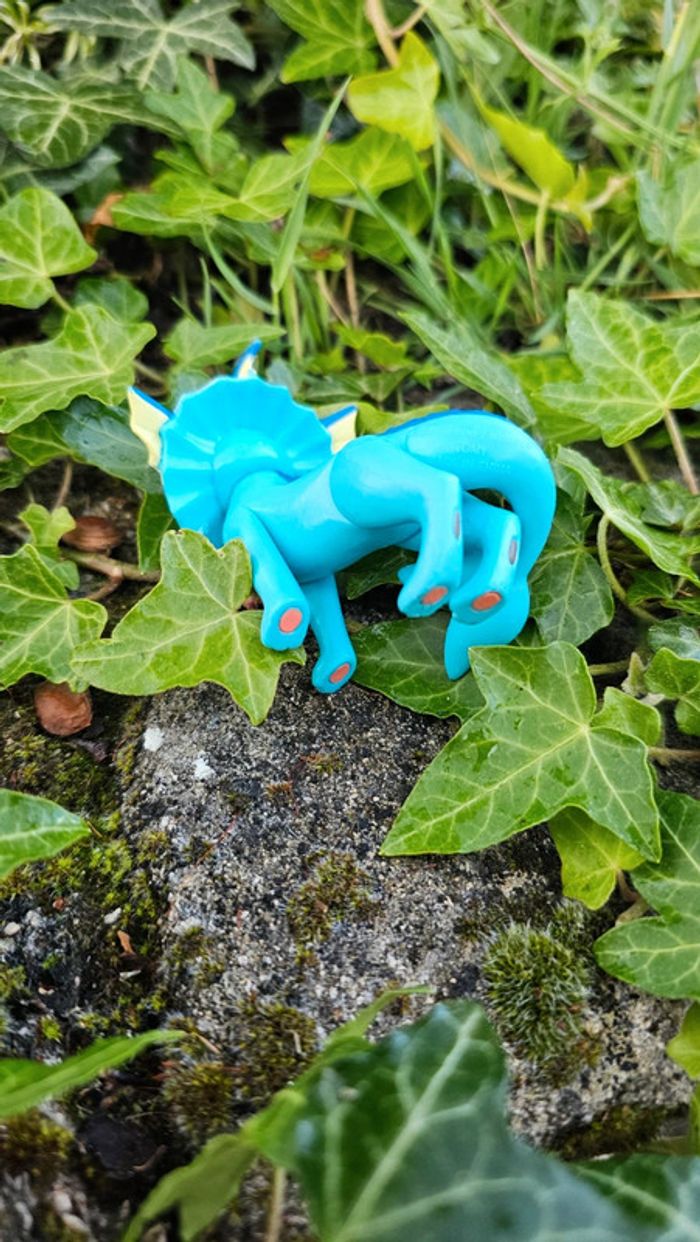 Super figurine Pokemon Aquali - photo numéro 5