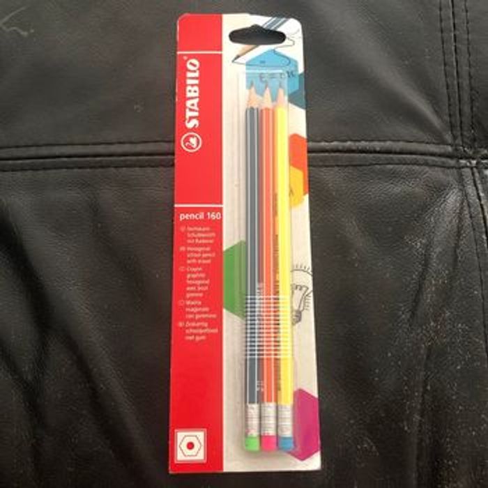 Lot de 3 crayons papier