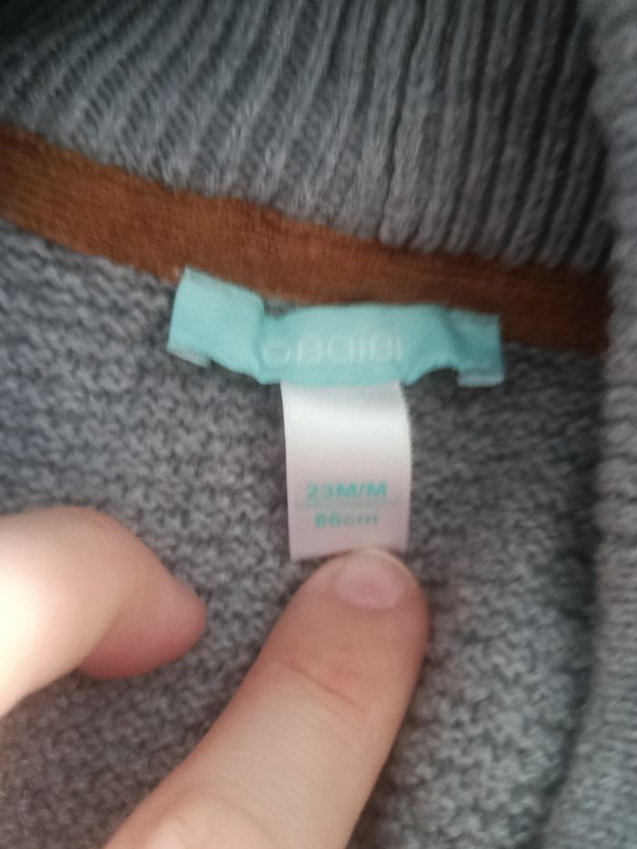 Gilet gris - photo numéro 3