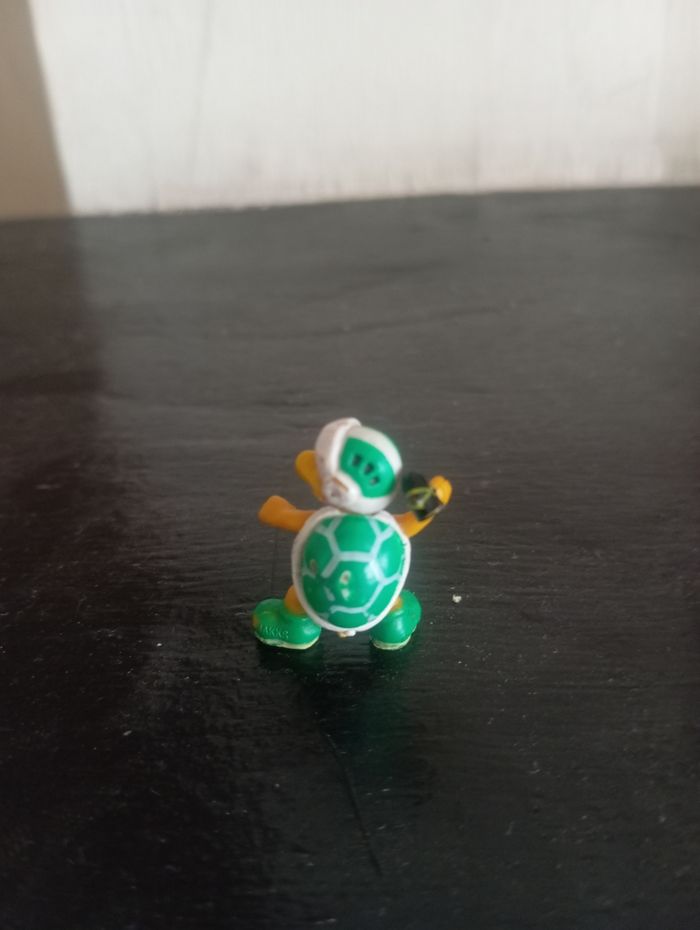 Figurine Super Mario Nintendo Frère Marto 2,5cm - photo numéro 3