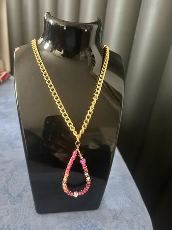 Collier doré et perles fait main