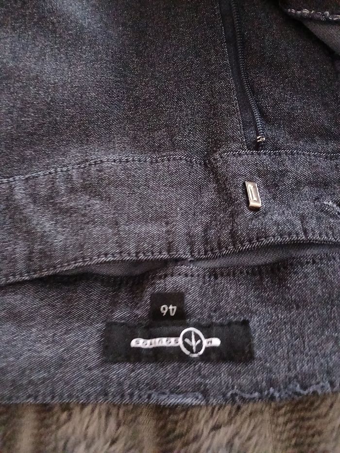 Pantalon droit T46. - photo numéro 5