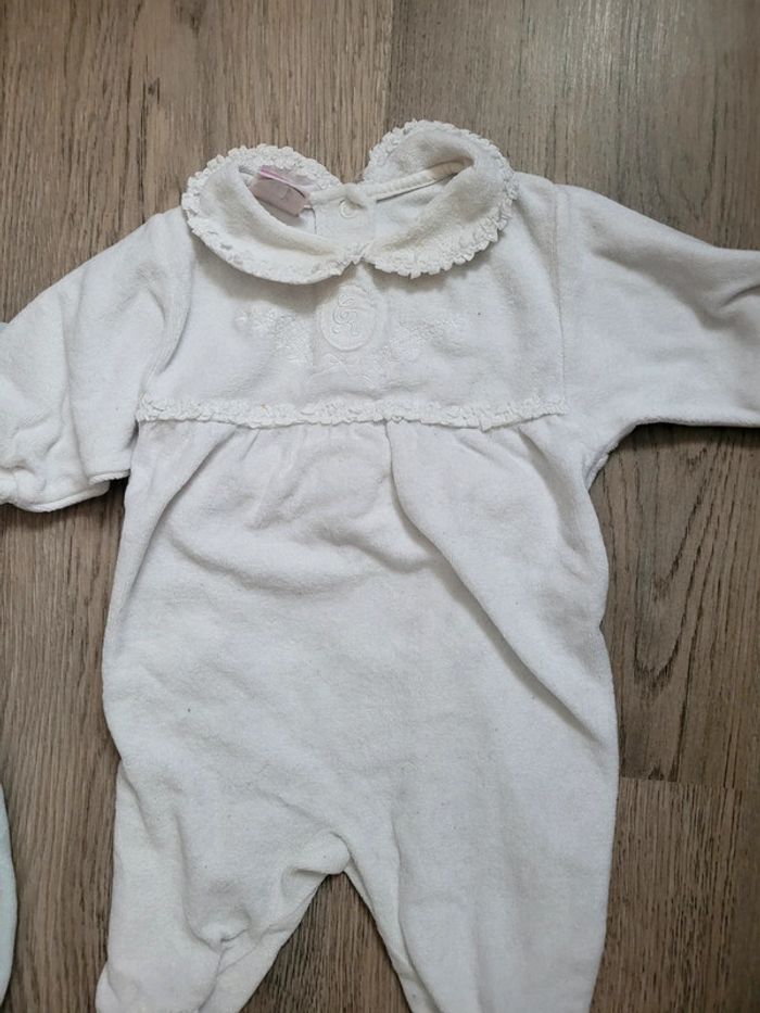 Lot pyjamas 1 mois fille - photo numéro 5