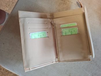 Porte feuille