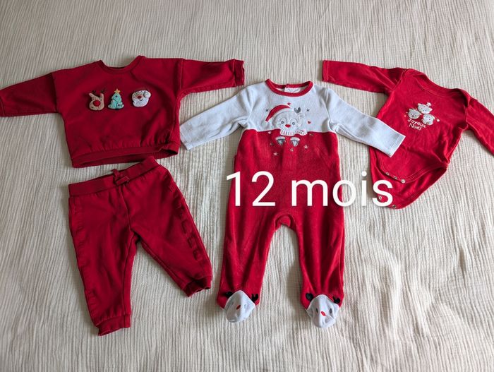 Lot vêtements noël 12 mois