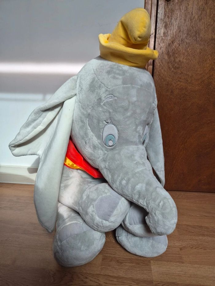 Lot peluches Dumbo - photo numéro 3
