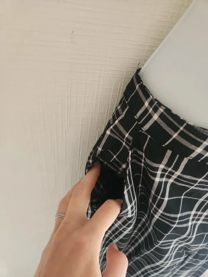 Pantalon à carreaux noir et blanc H&M 14 ans + 170 cm - photo numéro 4