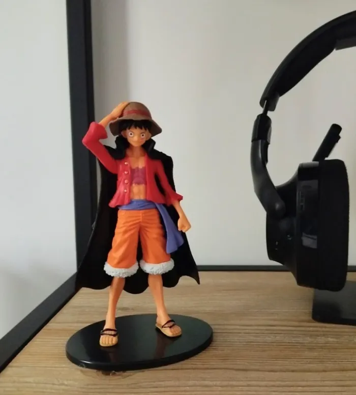 Figurine Luffy Gear 5 One Piece 15 cm – Statue PVC Bandai Anime Manga Collection - photo numéro 4