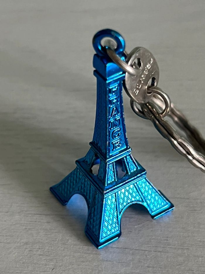 Porte clé Tour Eiffel - photo numéro 2