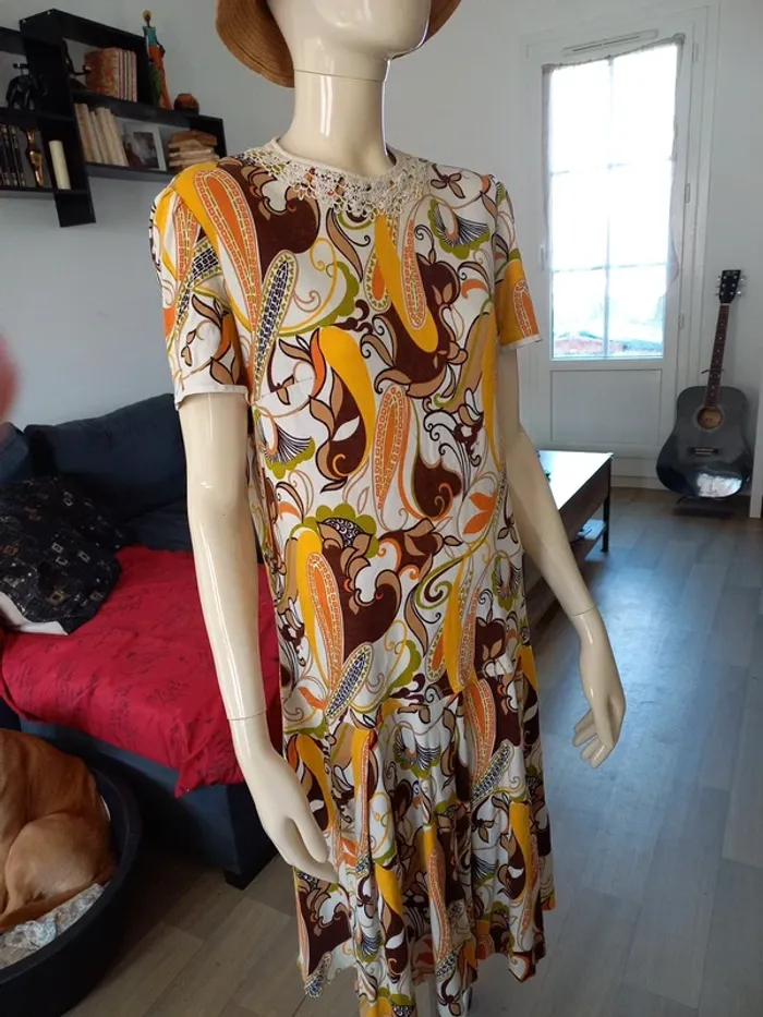 Robe T. L - photo numéro 7