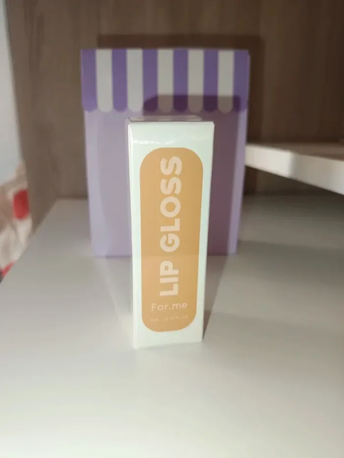 Lip gloss for me