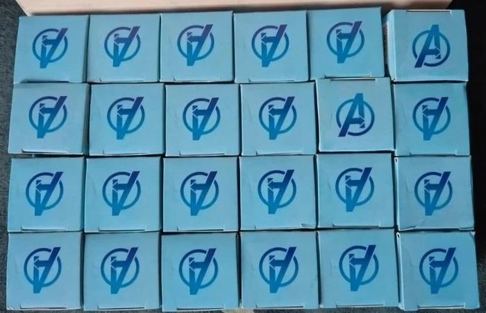 Coffret Avengers – 24 mini figurines – parfait pour calendrier de l’Avent ! - photo numéro 4