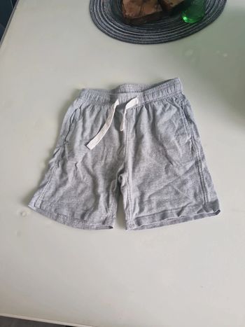 Short fin 6 ans