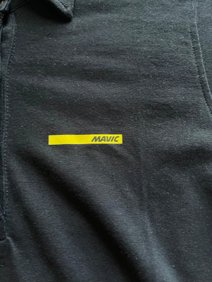 Polo homme de la marque Mavic . Taille L . Couleur noir .Très bon état - photo numéro 4