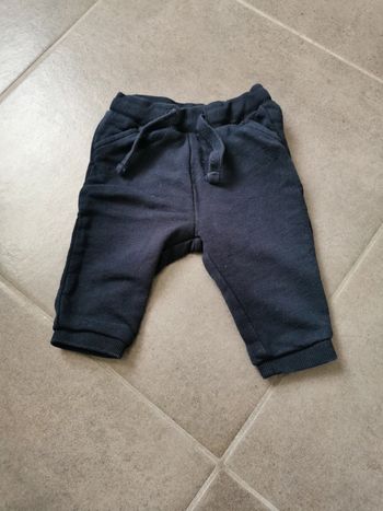 Jogging 6 mois kiabi