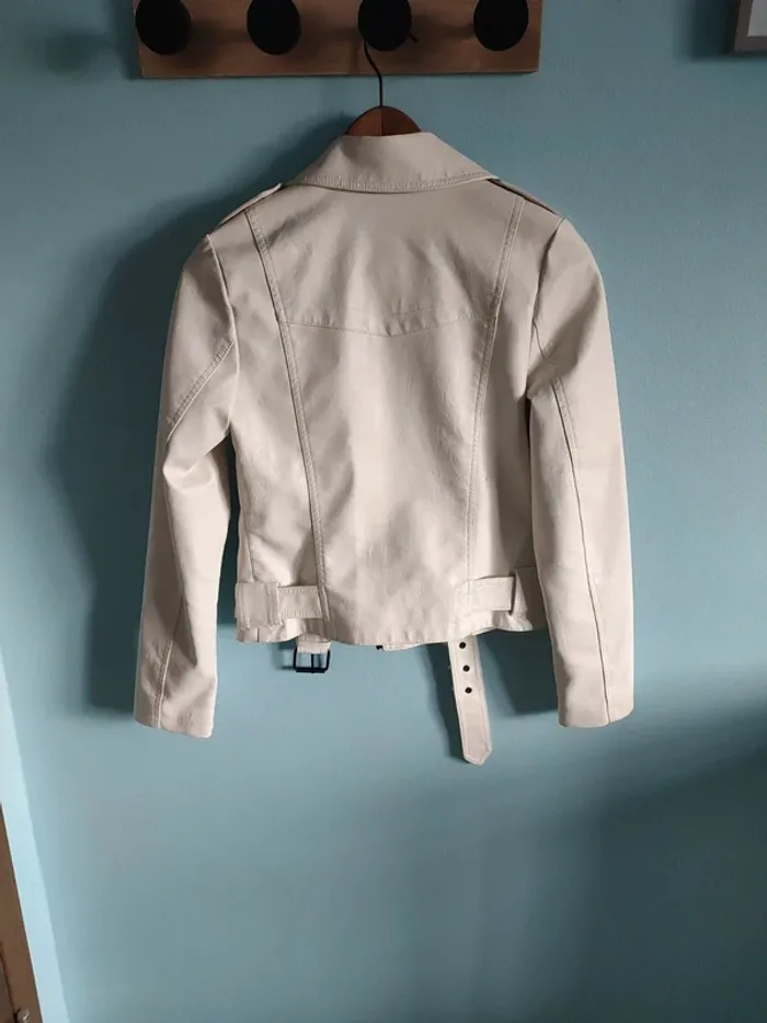 Veste en cuir blanche - photo numéro 3
