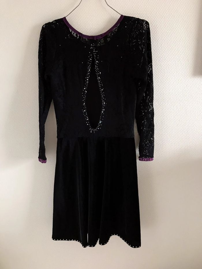 robe patinage/ strass - photo numéro 3