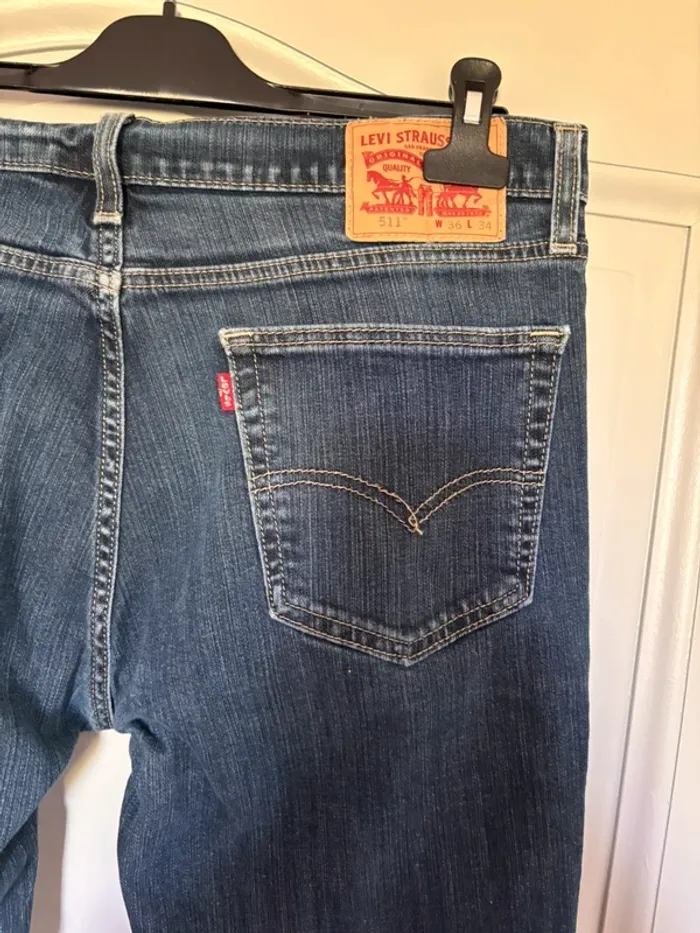 Jeans Lévis taille 36 longueur 34 511 - photo numéro 3