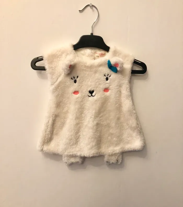 Jolie robe Dpam 3mois