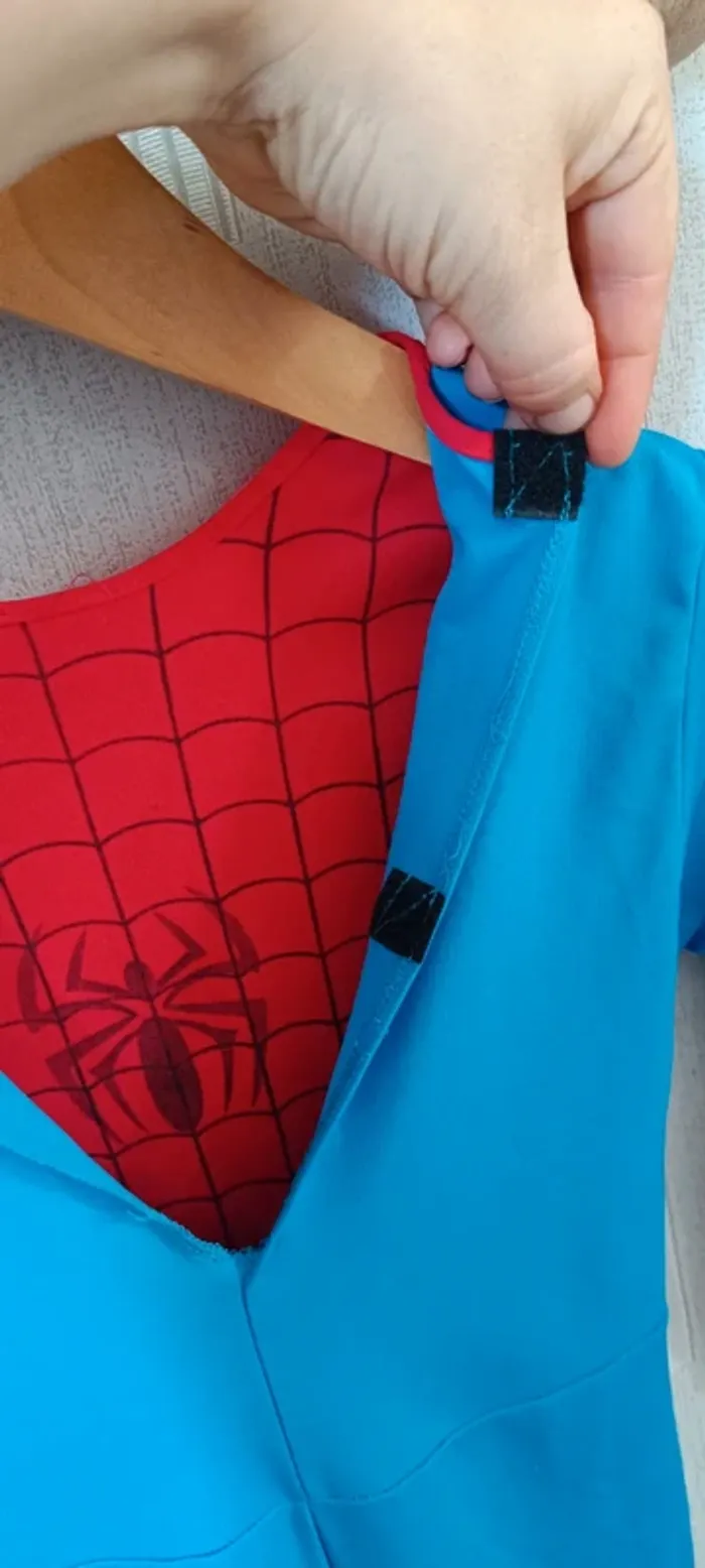 227- costume spiderman , taille 114cm - photo numéro 9