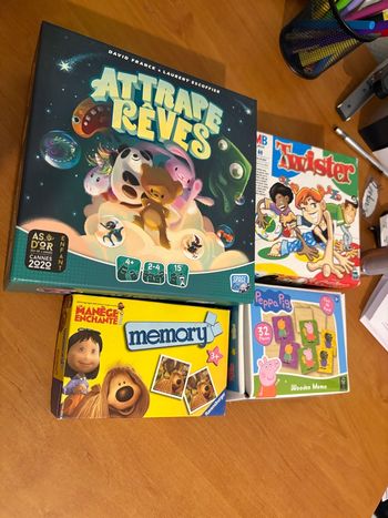 Lot de 4 jeux de sociétés