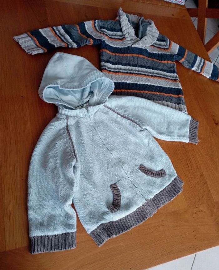 Lot de 1 pull et 1 gilet taille 3 ans en bon état
