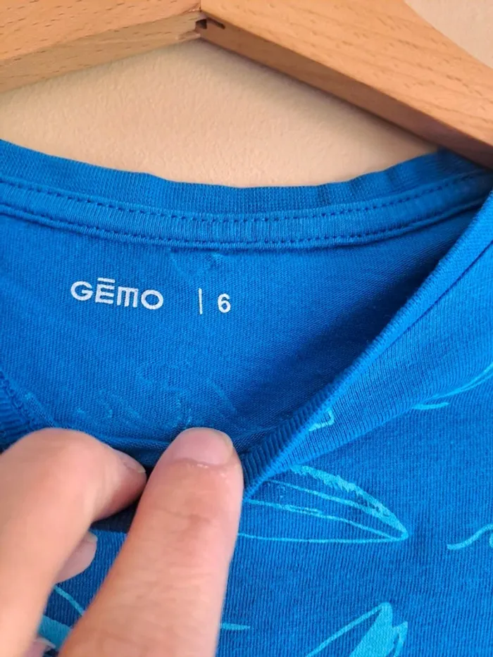 T-shirt garçon gémo 6 ans comme neuf - photo numéro 3