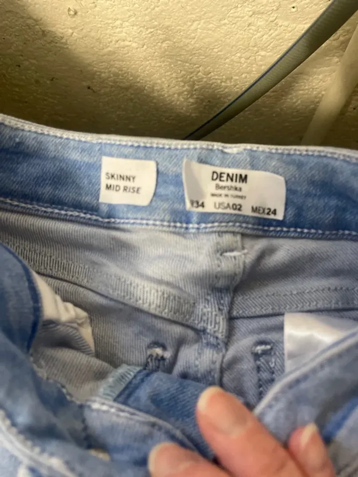 Jean skinny bershka taille 34 - photo numéro 4