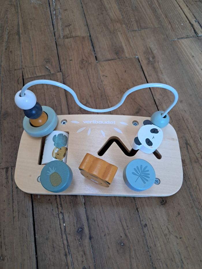 Table d'activités - photo numéro 3