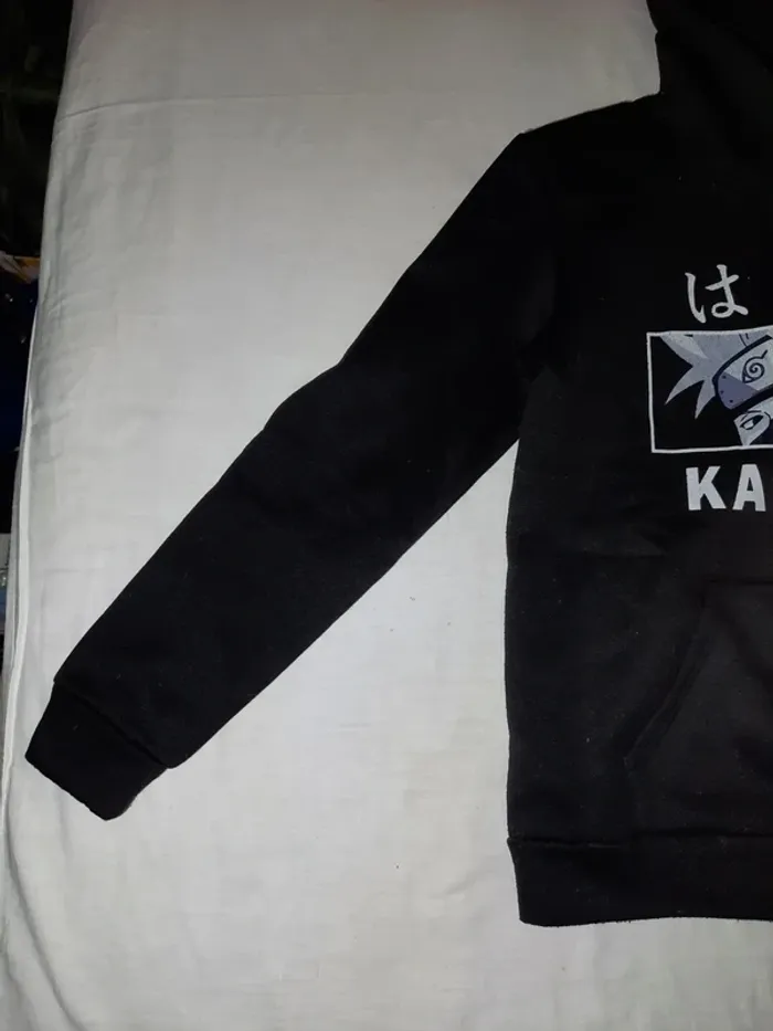 Pull à capuche kakashi - photo numéro 2
