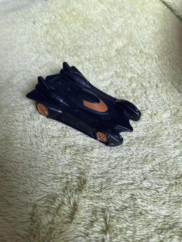 Figurine Jouet VoitBatman Batmobil McDonald’s 2013