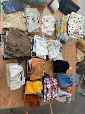 Gros lot complet plus de 84 article bebe garçon 6 mois