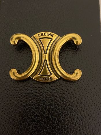 Broche Céline