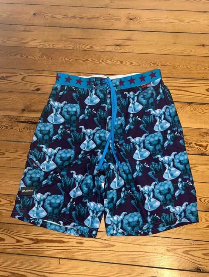 short maillot Pull-in x Marvel