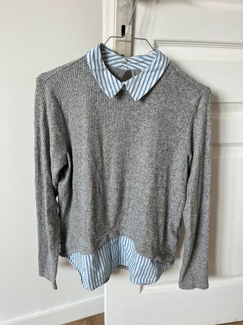Petit pull effet chemise