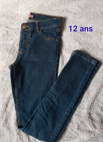 Jean coupe Slim Tissaia taille 12 ans