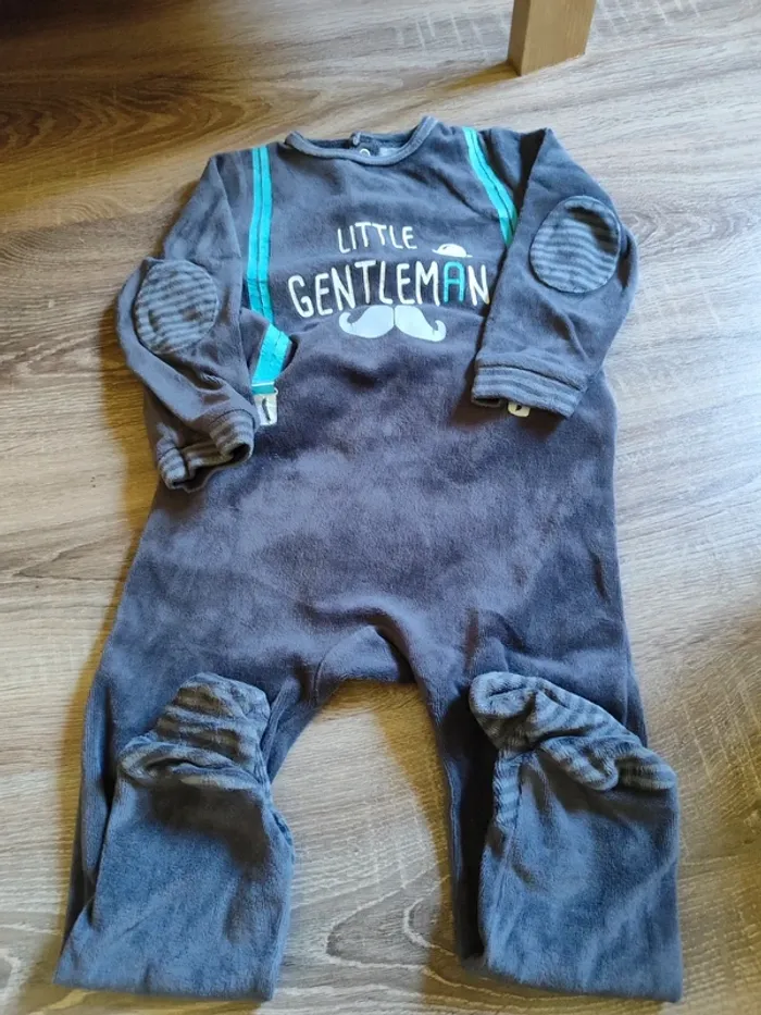 Pyjama velours 24 mois