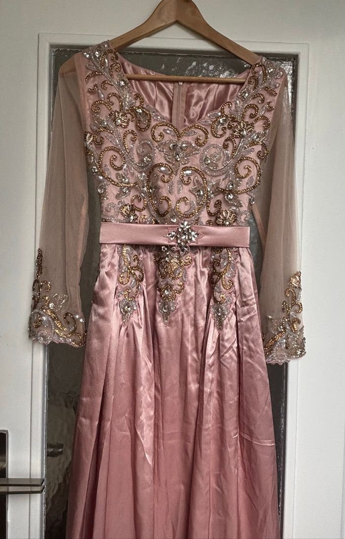 Robe de soirée - photo numéro 3