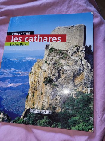 Connaître les Cathares