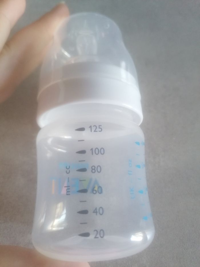Biberon AVENT en 125ml