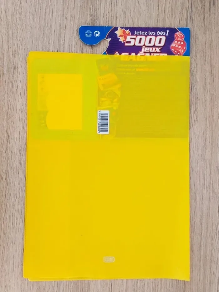 Lot 4 protège-cahier jaune violet noir vert / Elba - A4 - photo numéro 4