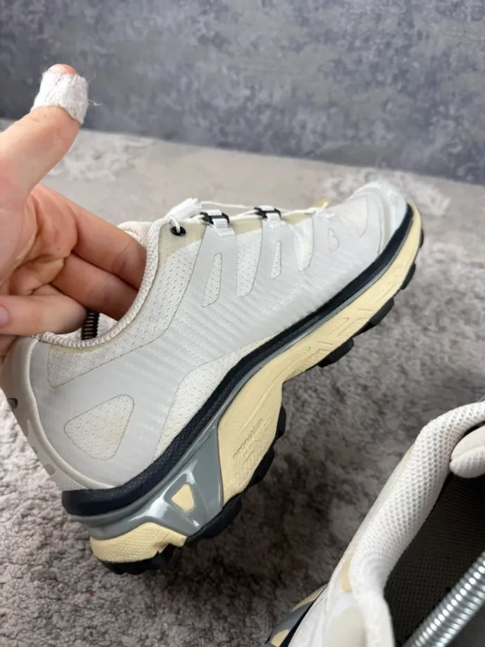 Salomon XT-4 OG - White Lunar Rock - White & Beige & Blue - photo numéro 17