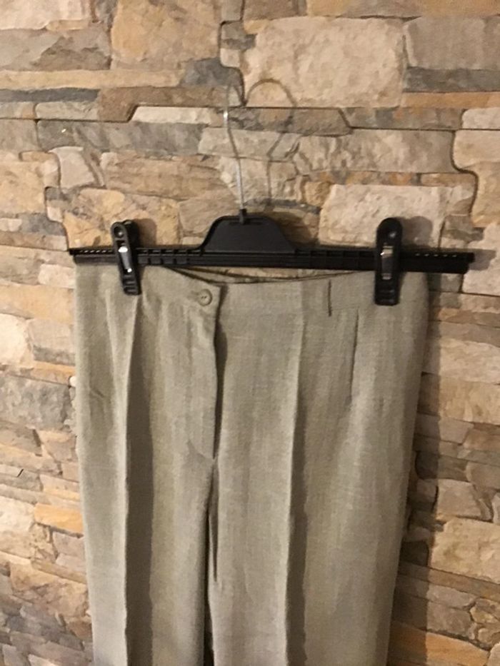 Pantalon de couleur gris clair taille36 marque Godske - photo numéro 5