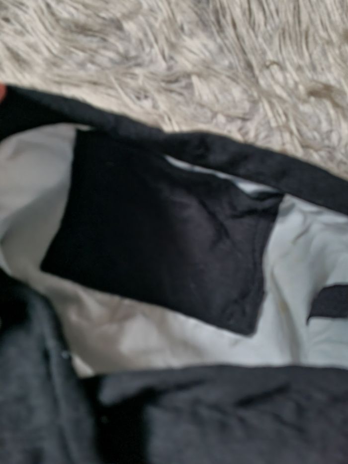 Sac noir de plage ou autres - photo numéro 3