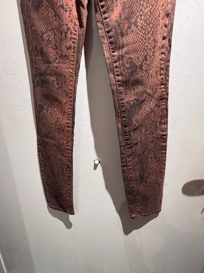 Pantalon jean vieux python Pimkie XS - photo numéro 4